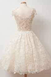 A-line Scoop Lace Short Semi Formal Prom Dresses Cap Sleeves Homecoming Dresses